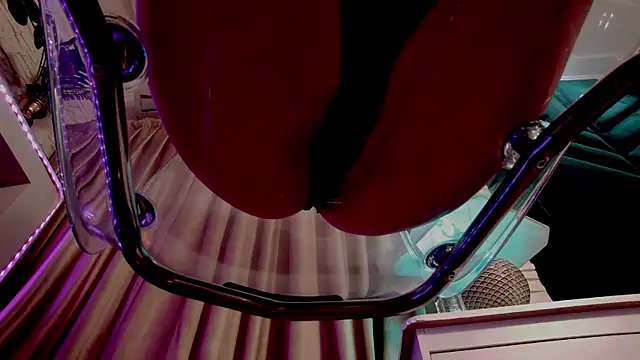 FeetVibe online show from January 6, 2026, 8:18 am