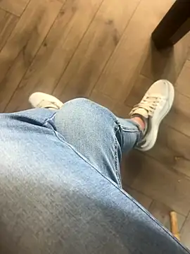 FeetVibe online show from October 14, 2025, 7:20 am