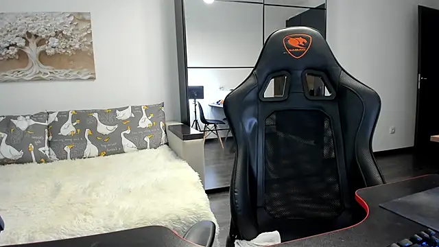 White Dylan online show from November 26, 2025, 1:00 pm