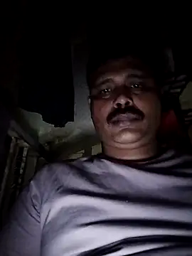 Snapshot of Vinay-kumar89 chatting on December 17, 2025, 6:35 pm Vinay-kumar89 online show from December 17, 2025, 6:35 pm