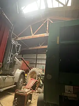 EllaSnow online show from April 14, 2026, 4:45 pm