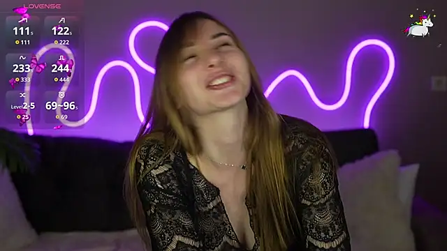 JennyyLuv online show from September 29, 2025, 3:06 pm