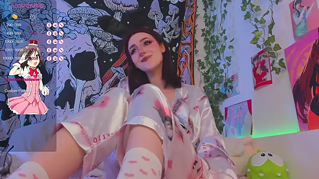 kissthasky online show from September 12, 2025, 7:08 am