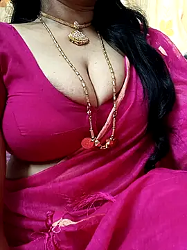 Snapshot of amala_ss chatting on October 22, 2025, 7:41 am amala ss online show from October 22, 2025, 7:41 am