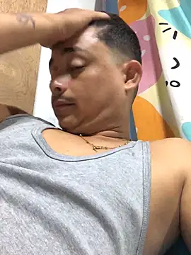 Snapshot of isacalejandroo chatting on February 14, 2025, 4:37 am isacalejandroo online show from February 14, 2025, 4:37 am