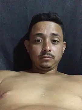 Snapshot of isacalejandroo chatting on February 12, 2026, 6:51 pm isacalejandroo online show from February 12, 2026, 6:51 pm