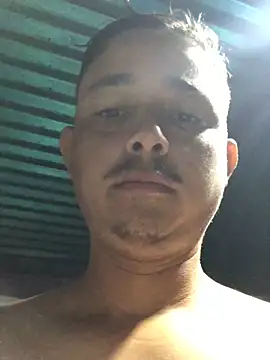 Snapshot of isacalejandroo chatting on September 21, 2025, 4:23 pm isacalejandroo online show from September 21, 2025, 4:23 pm