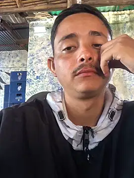 Snapshot of isacalejandroo chatting on March 2, 2025, 4:47 pm isacalejandroo online show from March 2, 2025, 4:47 pm