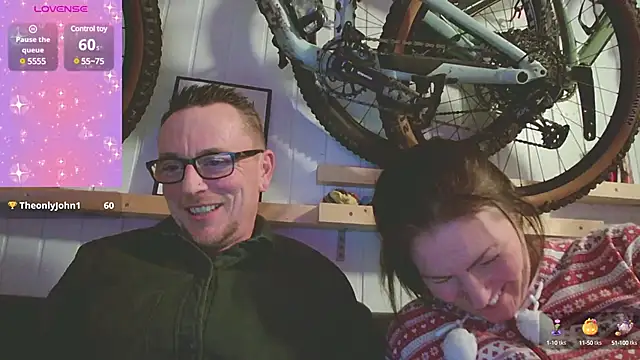 420Curvybabe online show from December 29, 2024, 6:38 pm