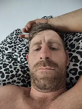benalexa1992 online show from June 12, 2026, 1:42 pm