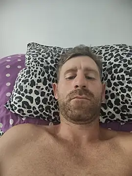 benalexa1992 online show from June 11, 2026, 4:04 pm