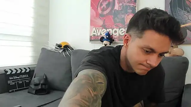 JeanBroc online show from December 4, 2025, 7:57 pm