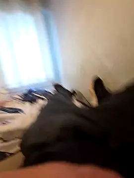 Snapshot of Chneor28 chatting on January 14, 2026, 2:53 pm Chneor28 online show from January 14, 2026, 2:53 pm