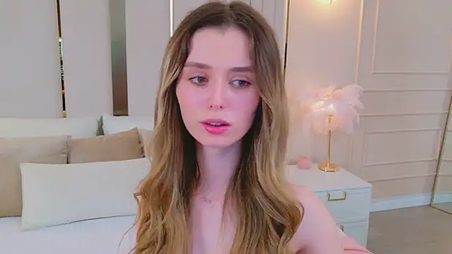 MarybethSnow online show from April 16, 2026, 9:39 pm