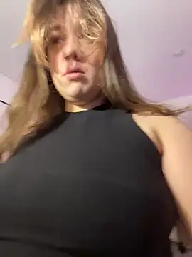 SuzieMurray online show from February 21, 2026, 8:27 am