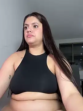 kimberlyhills1 online show from December 16, 2024, 10:45 pm