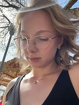 CaseyStar online show from March 16, 2025, 9:27 am