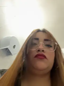 Snapshot of Tatiana_O chatting on April 6, 2026, 3:02 pm Tatiana O online show from April 6, 2026, 3:02 pm