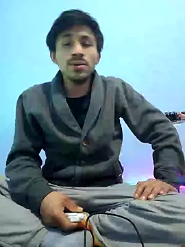 Snapshot of charlesss19 chatting on February 24, 2025, 7:55 am charlesss19 online show from February 24, 2025, 7:55 am