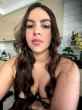 brazilianbbinuk online show from November 11, 2025, 1:39 pm