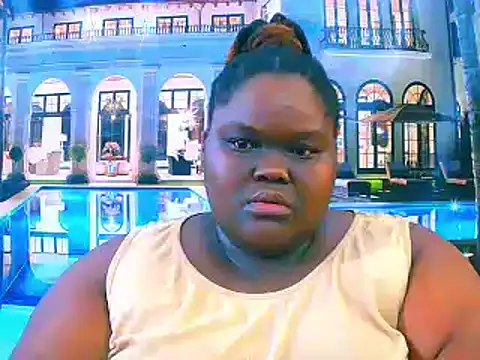 Snapshot of EbonyHotBuns chatting on April 2, 2026, 6:36 pm EbonyHotBuns online show from April 2, 2026, 6:36 pm