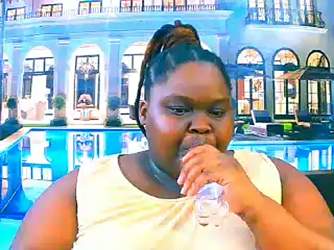 Snapshot of EbonyHotBuns chatting on March 24, 2026, 9:20 am EbonyHotBuns online show from March 24, 2026, 9:20 am