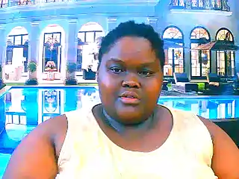 Snapshot of EbonyHotBuns chatting on March 4, 2026, 6:48 pm EbonyHotBuns online show from March 4, 2026, 6:48 pm