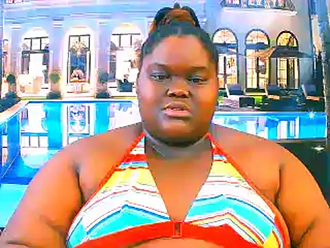 Snapshot of EbonyHotBuns chatting on March 25, 2026, 9:35 pm EbonyHotBuns online show from March 25, 2026, 9:35 pm