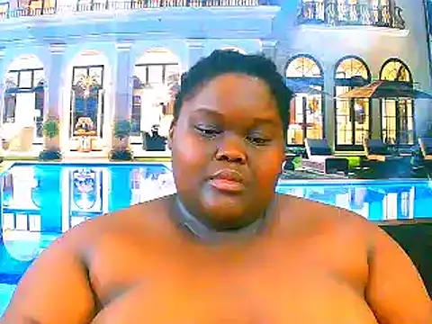 Snapshot of EbonyHotBuns chatting on March 5, 2026, 6:59 pm EbonyHotBuns online show from March 5, 2026, 6:59 pm