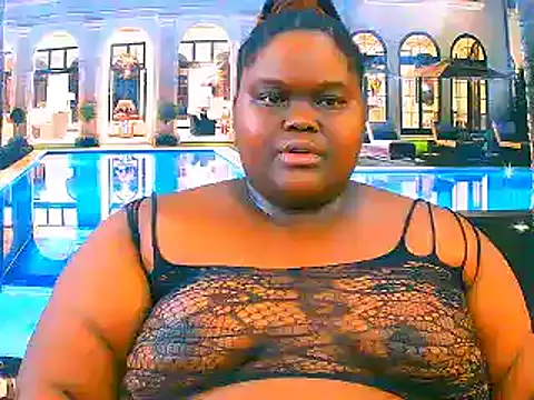 Snapshot of EbonyHotBuns chatting on April 1, 2026, 11:00 am EbonyHotBuns online show from April 1, 2026, 11:00 am