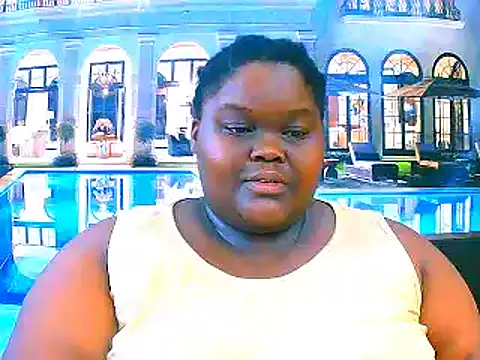 Snapshot of EbonyHotBuns chatting on March 3, 2026, 6:37 pm EbonyHotBuns online show from March 3, 2026, 6:37 pm