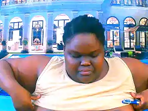 Snapshot of EbonyHotBuns chatting on March 2, 2026, 5:19 am EbonyHotBuns online show from March 2, 2026, 5:19 am