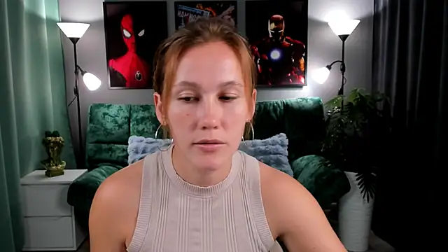 MichelleOrtis online show from November 18, 2025, 12:41 pm