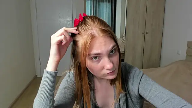 ReddHotPipper online show from July 28, 2026, 3:25 am