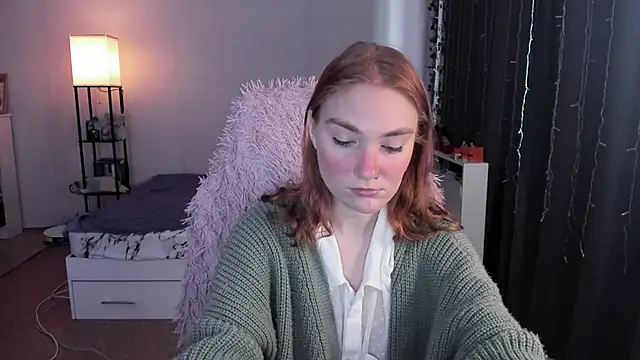 ReddHotPipper online show from March 2, 2026, 3:40 am