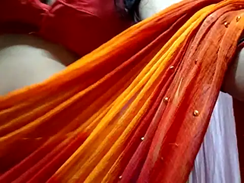Snapshot of poojaxxx65 chatting on July 10, 2026, 9:37 pm poojaxxx65 online show from July 10, 2026, 9:37 pm