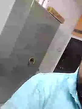 Snapshot of Happyman300 chatting on March 1, 2025, 9:26 pm Happyman300 online show from March 1, 2025, 9:26 pm