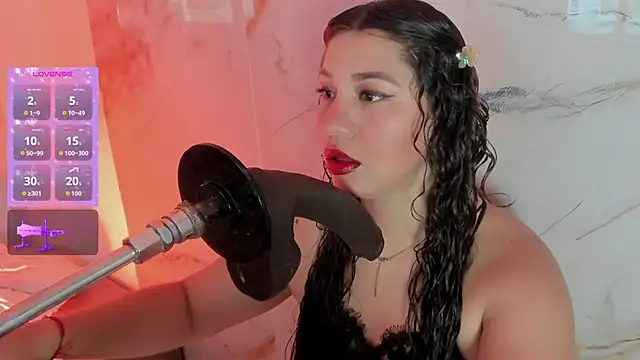 Snapshot of hade_cute chatting on November 14, 2025, 4:54 pm hade cute online show from November 14, 2025, 4:54 pm