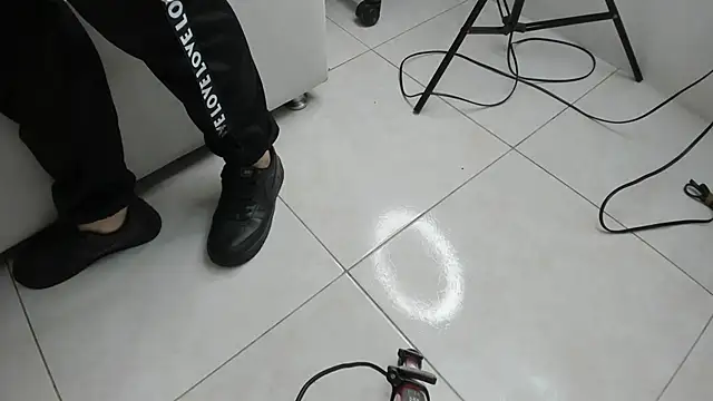 dorothy vegga online show from December 18, 2025, 2:49 am