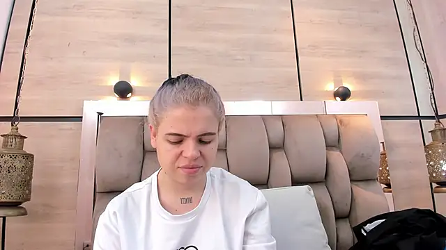 dorothy vegga online show from March 5, 2026, 4:20 am