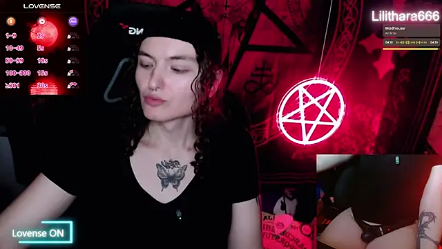 BrandiWRLD 999 online show from October 30, 2025, 1:37 am