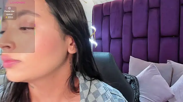 emma carterr1 online show from March 29, 2026, 3:57 pm