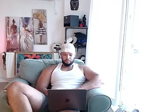 1LordKingsley online show from July 14, 2026, 11:16 am