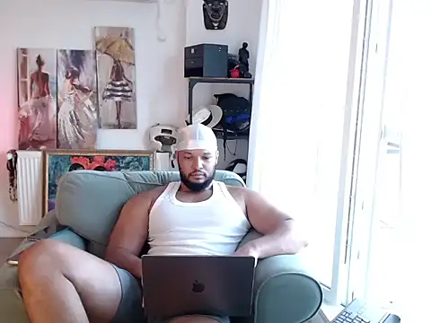 1LordKingsley online show from July 13, 2026, 3:39 am