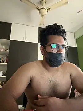 chocolateboy003 online show from January 6, 2025, 4:47 am