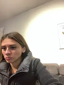 aliisonn parker26 online show from February 18, 2025, 8:14 pm