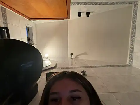 aliisonn parker26 online show from March 13, 2025, 11:16 pm