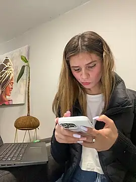 aliisonn parker26 online show from January 29, 2025, 7:22 pm