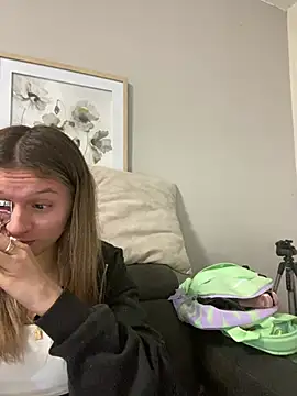 aliisonn parker26 online show from January 27, 2025, 7:35 pm