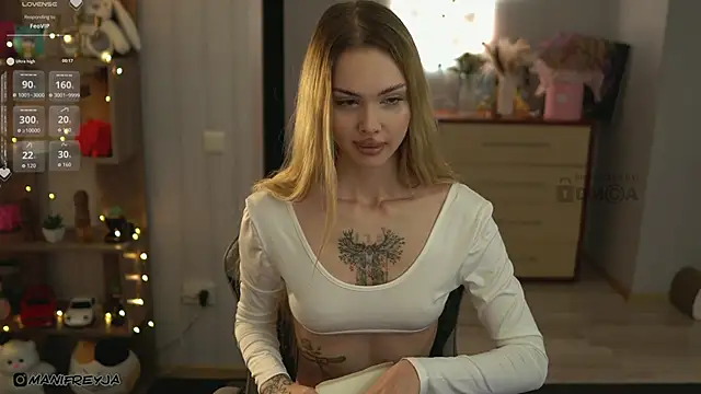 Snapshot of ManiFreyja chatting on September 10, 2025, 8:57 am ManiFreyja online show from September 10, 2025, 8:57 am